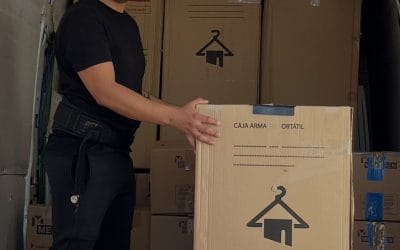 Guía completa para embalar objetos en mudanzas largas en Alicante: consejos, servicios y ahorro